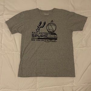 Spurs T shirt